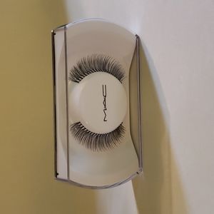 MAC #4 False Eyelashes
